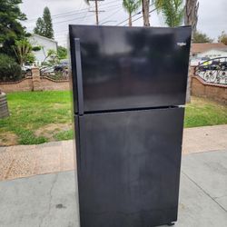 Whirlpool Refrigerator 21cu Ft 33x31x66👌👍4 MONTHS WARRANTY 