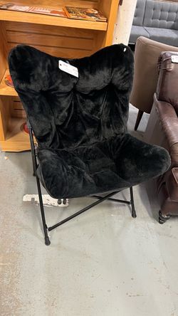 (In store) Black Faux Fur Folding butterfly chair