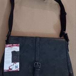 New Porto Vino 🍷 Wine Crossbody Bag w/ insulated Pouch Bag Holds 2 Bottle 1.5.liters 