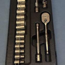Snap-on Tools  17 pc 1/4" Drive 6-Point Metric Starter Set