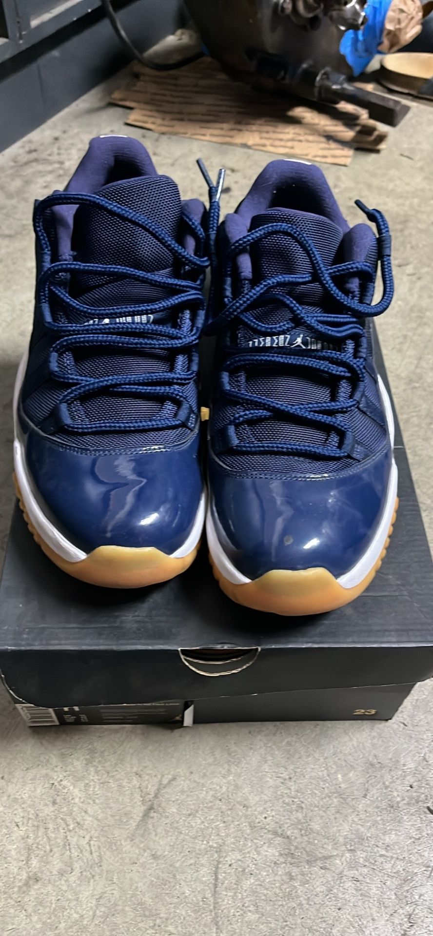 Jordan XI Low Gum Sole