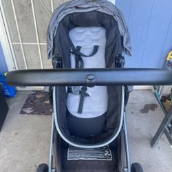 Stroller + Car Base +car Seat 