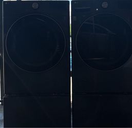 Lg Front load Washer and Dryer ( We Deliver)