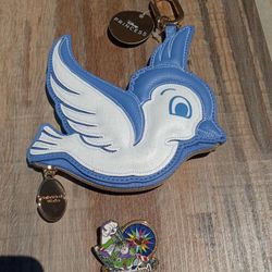 BRAND NEW DISNEY PRINCESS SNOW WHITE BIRD COIN PURSE 