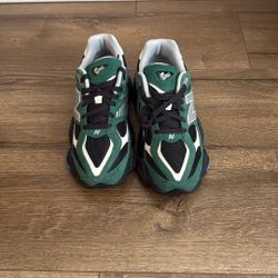 New Balance 9060 Green/Black