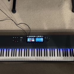 Komplete Kontrol S88 MK2 Midi Controller