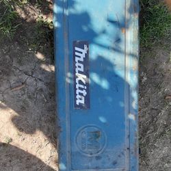 Makita Saw Saw