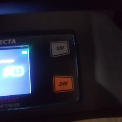 projecta intelli-start is5000 v1.6.6 12V/24V jump starter 16L gas and diesel 