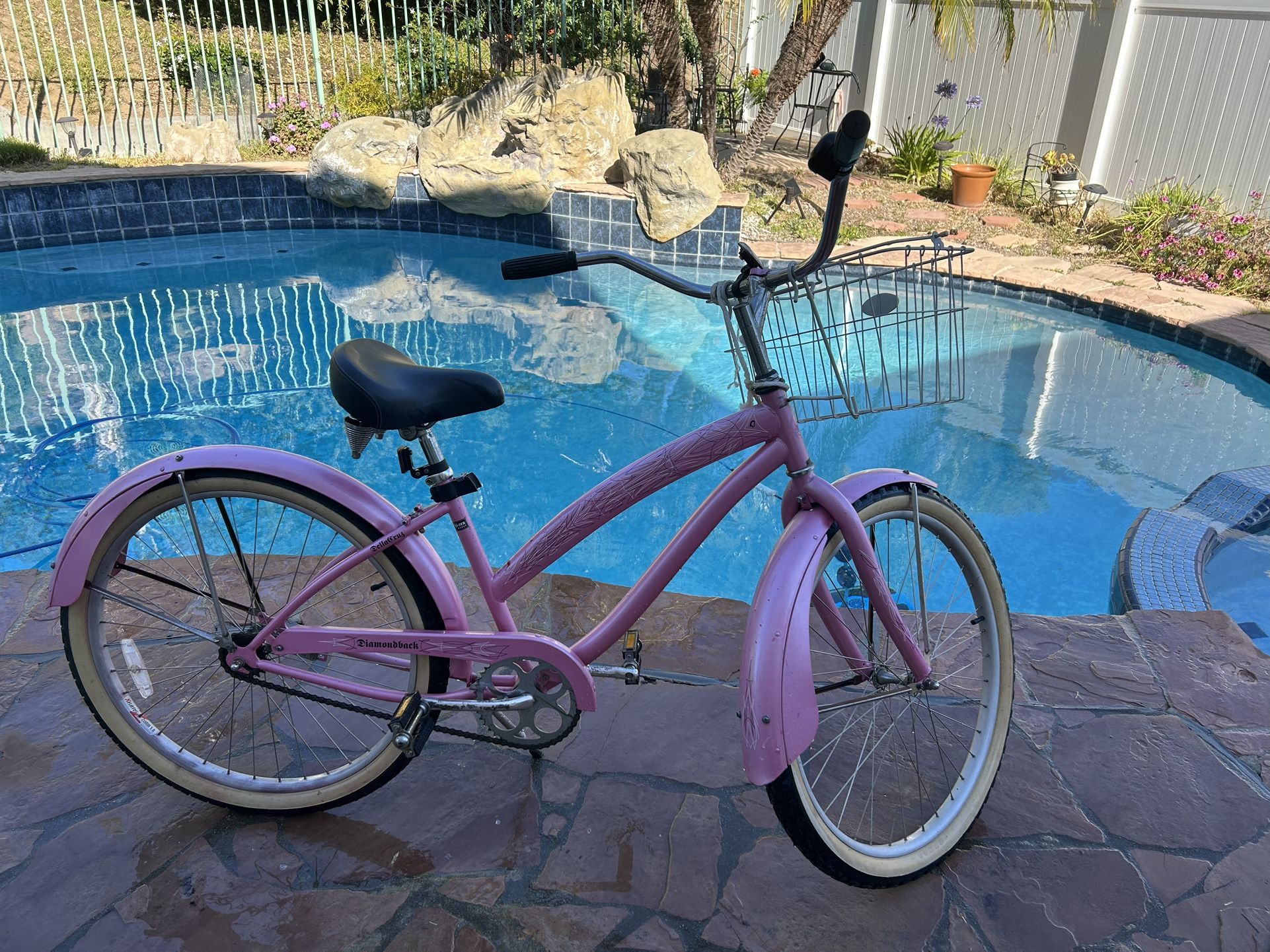 Diamond Back Beach Cruiser Adult Single Speed Bike