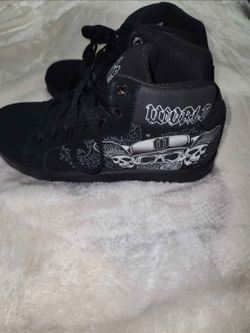 World Industries Shoes – Excellent Condition