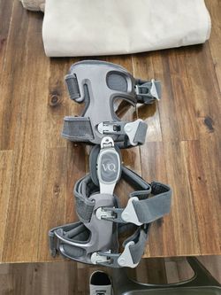 Knee Brace