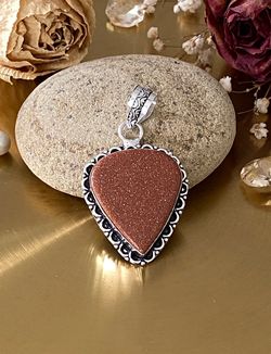 Natural Gold Sunstone s925 Sterling Silver Overlay Hand Crafted Pendant
