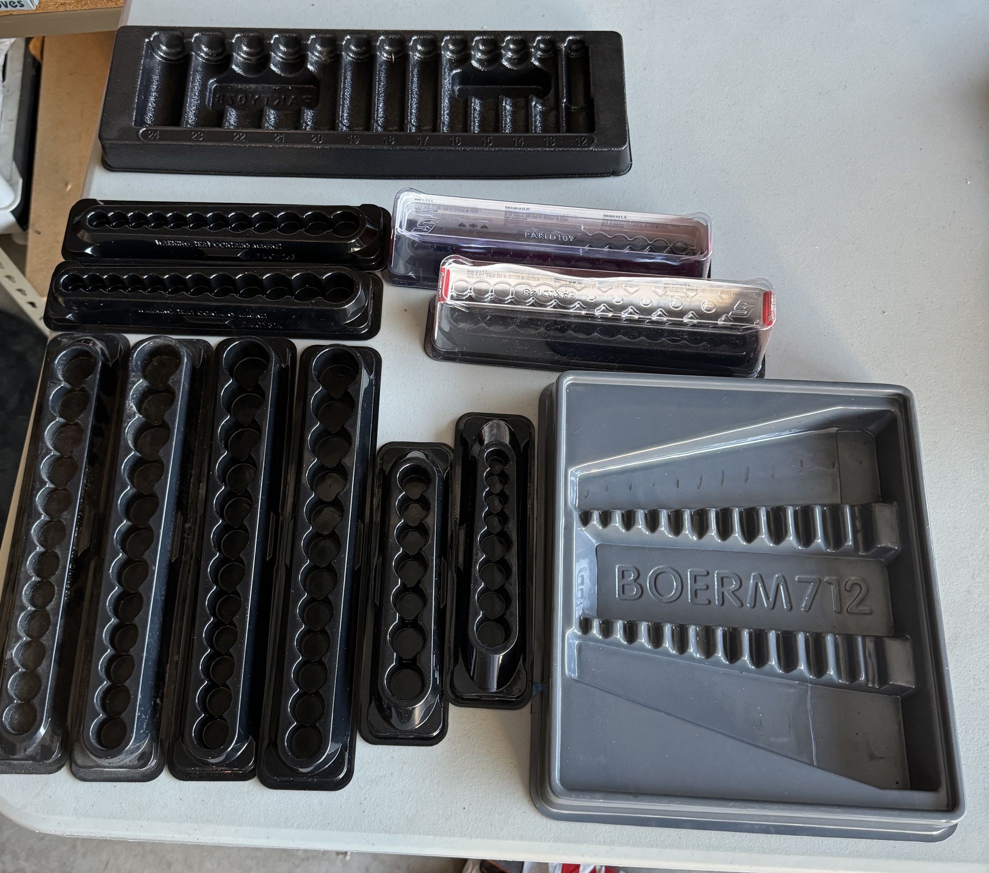 Snap On 12pc Black Socket Trays 