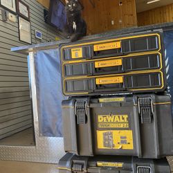 Dewalt Tough Tough System Tool Box Set