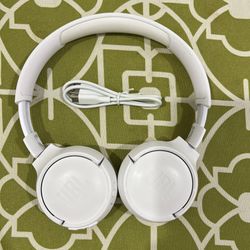 JBL Noise Canceling Headphones