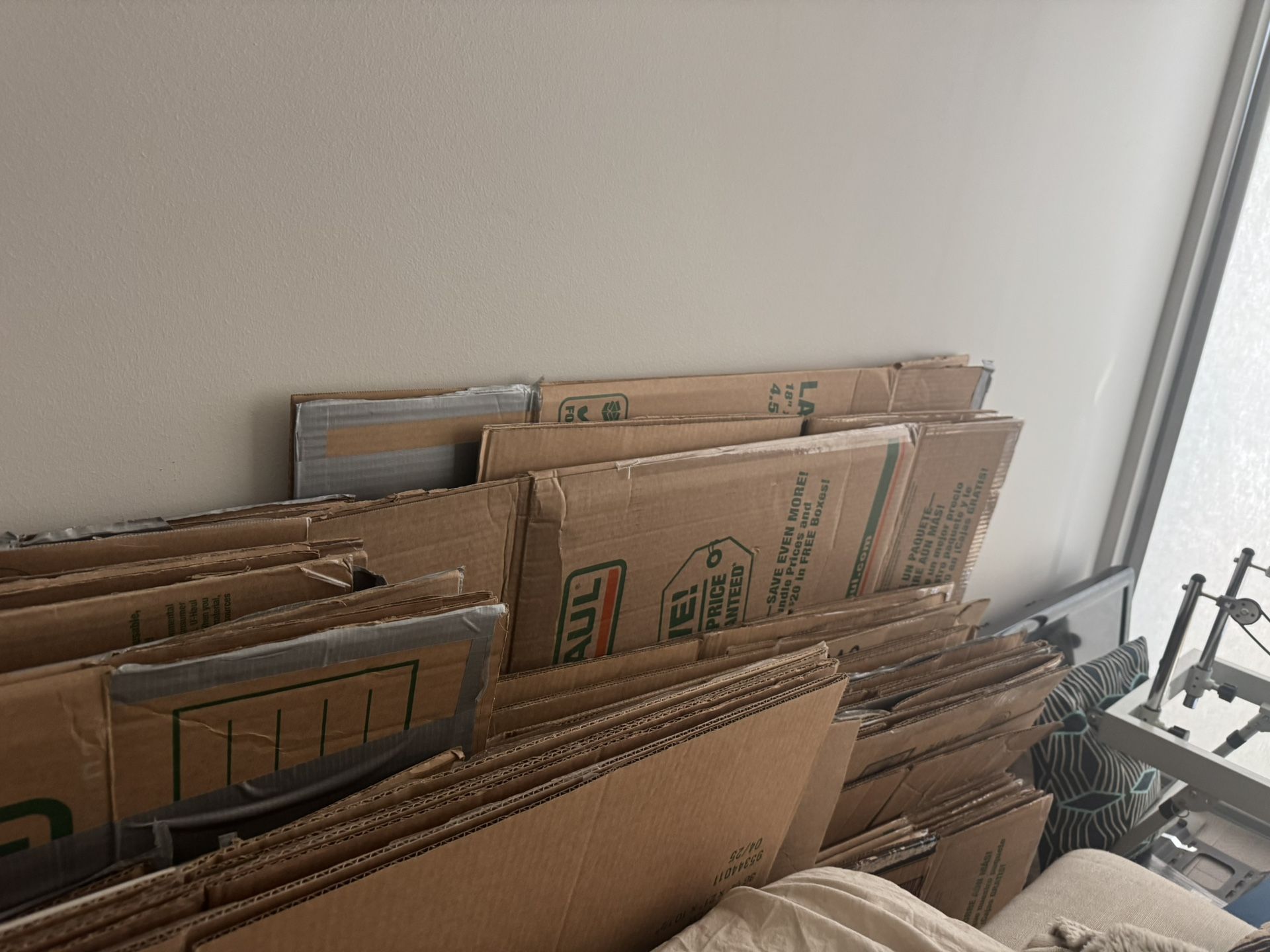 Assorted Moving Boxes - Medium Large Wardrobe Boxes
