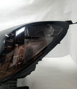 Headlight For 08-10 Honda Odyssey Left SIde only projector style Thumbnail