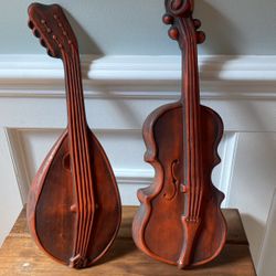 Old Violin / mandolin metal wall hangings