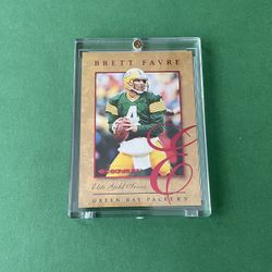 1997 Brett Favre Donruss Elite Gold #3
