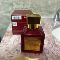 Maisin Frances Kurkdijan Cologne