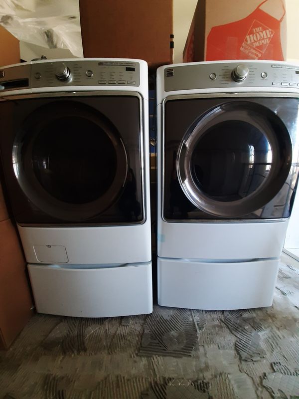 Kenmore Elite Washer 2015 and Kenmore Elite Gas Dryer 2017 for Sale in Austin, TX OfferUp