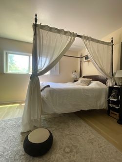 Queen Size Drexel Heritage Bed Frame