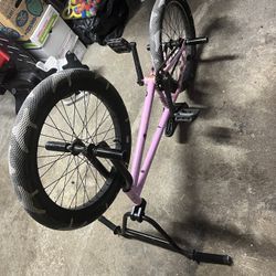 20’ Pink Sunday Primer Bmx bike