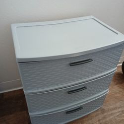 3 Drawer Container