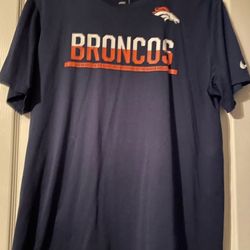 Denver Broncos men’s dri fit size xl