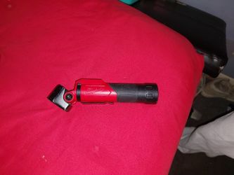 Adjustable Magnetic Milwaukee Flashlught 