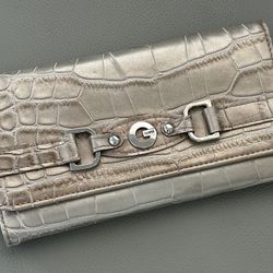 GUESS Metallic-Croc Wallet 