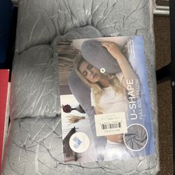 Brand New Pregnancy Pillow 