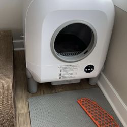 Robot Cat Liter Box