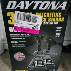 Daytona 3 ton jack stands