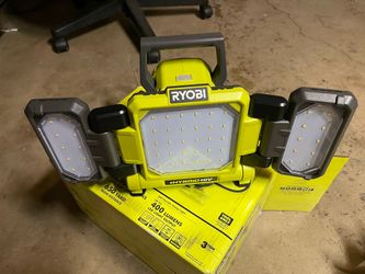 Ryobi  ONE+ 18V Cordless Hybrid 3000 Lumens LED Panel Light (Tool Only)