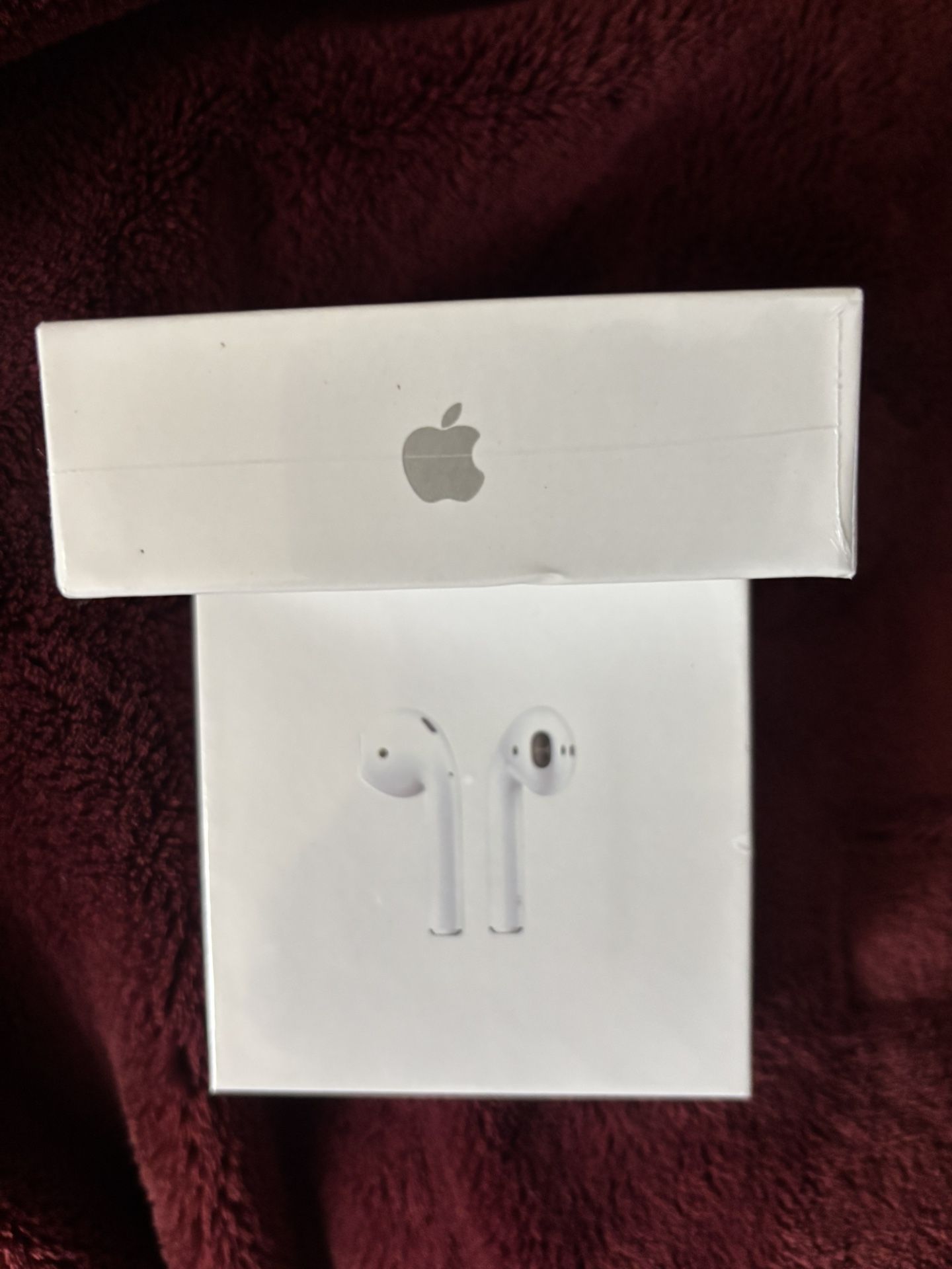 Apple AirPods (Brand new)