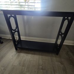 Accent Table