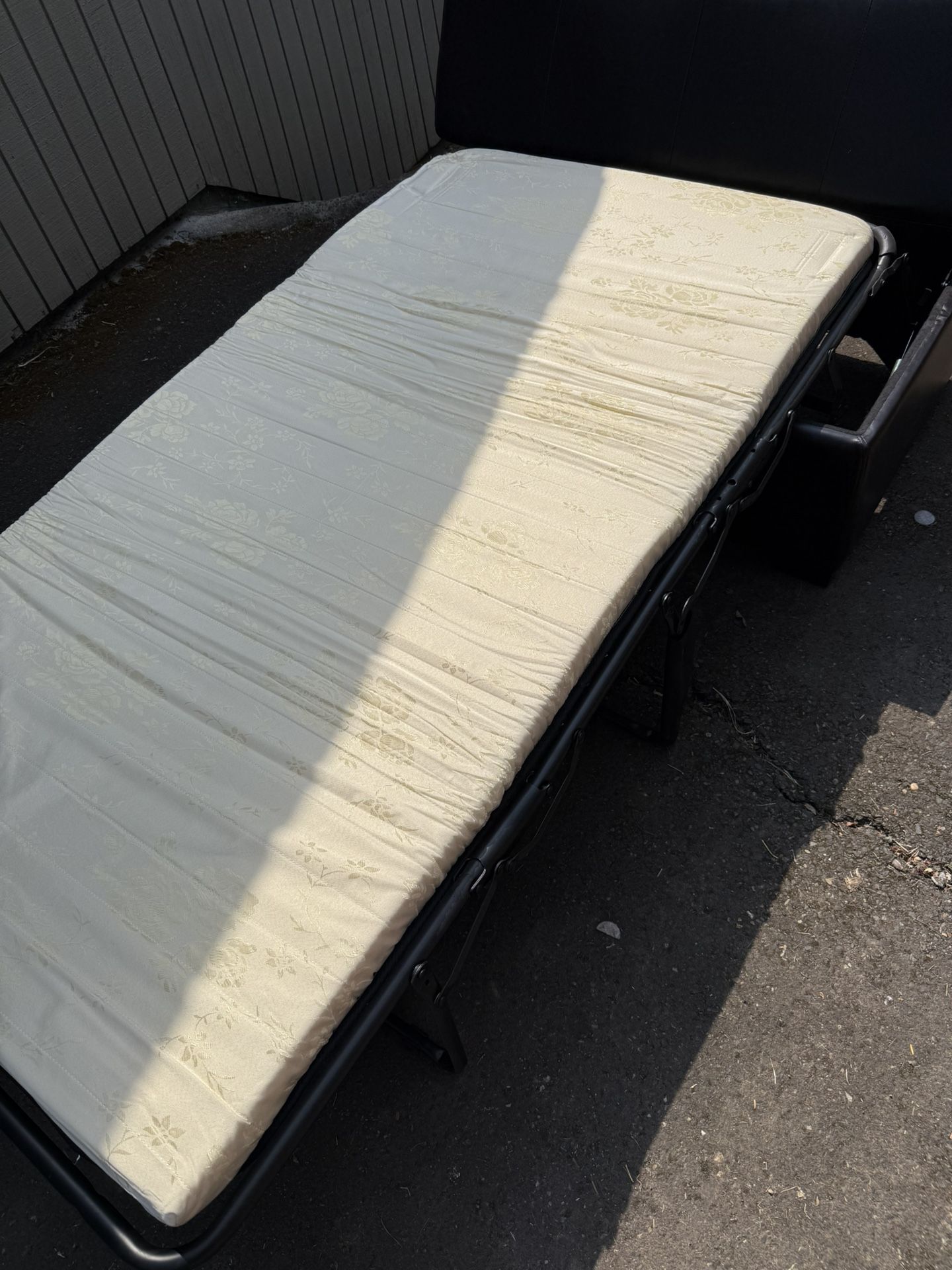 Ottoman Hide A Bed Twin Size Bed Mattress Can Deliver If Needed