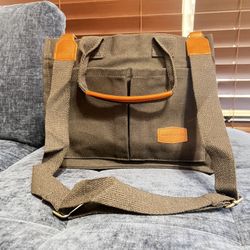 Black Tote Bag – Everyday Style & Functionality