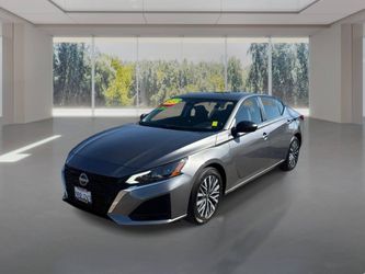 2025 Nissan Altima