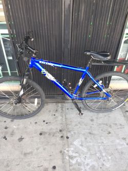 Raleigh Mojave 4.0 Mountain Bike