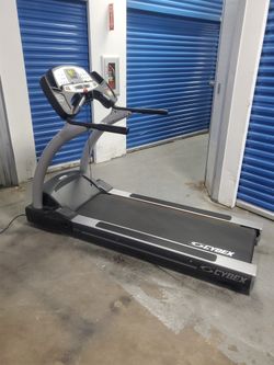 Cybex 530T Pro Plus Commercial Treadmill I Can Deliver for Sale in Philadelphia PA OfferUp