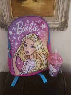 BARBIE BACKPACK PLUS HELLO KITTY TUMBLER WITH CANDY