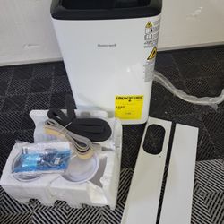 New! Honeywell 13,000 BTU Portable Air Conditioner AC  w/ Wi-Fi 