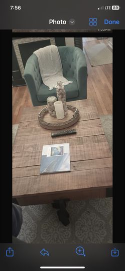 livingroom Coffee table 4’x3’