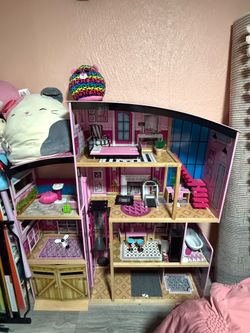 4ft Dollhouse