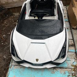 Electric Lamborghini