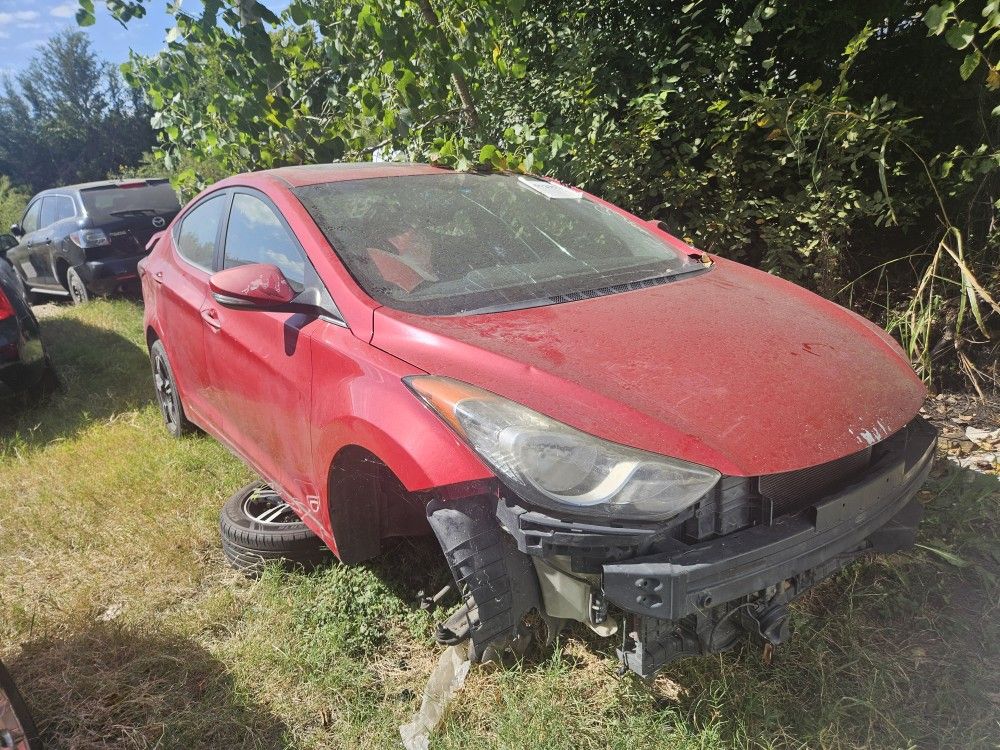 Hyundai Elantra For Parts