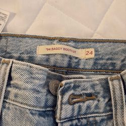 94  Baggy bootcut levi jeans