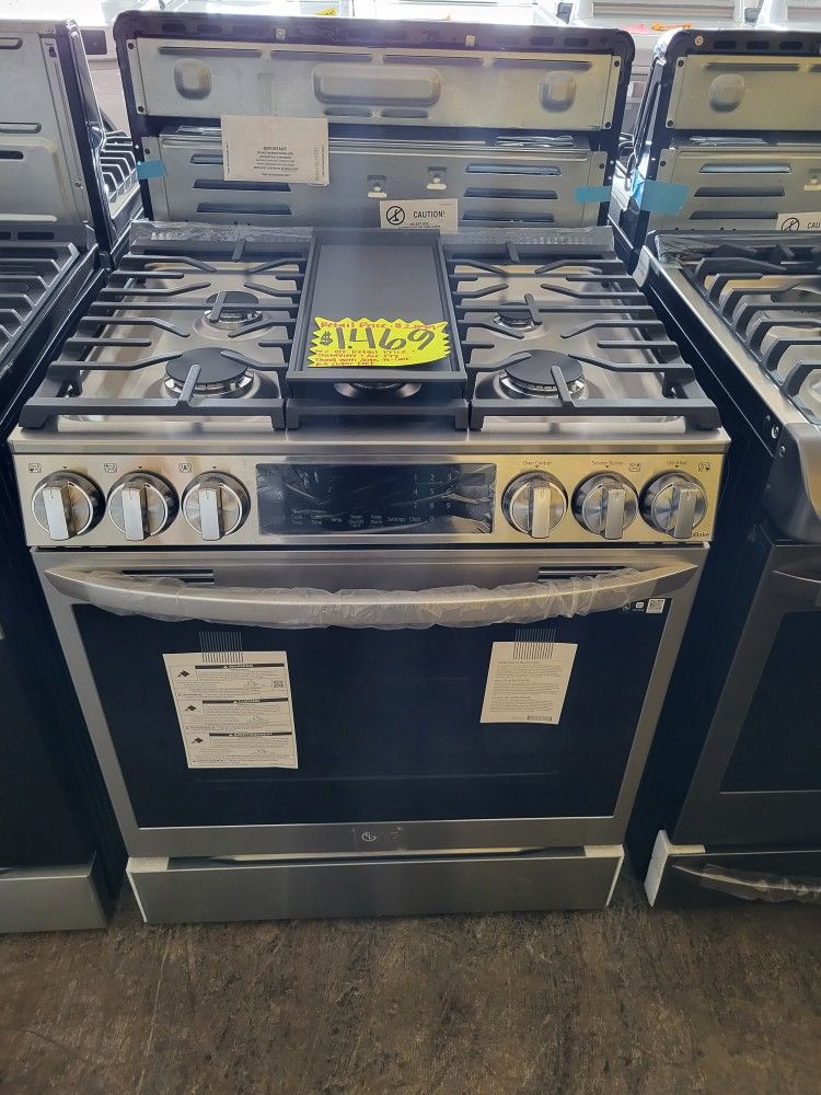 New LG InstaView 5 Burner Gas Slide In Stove With Air Fry 30